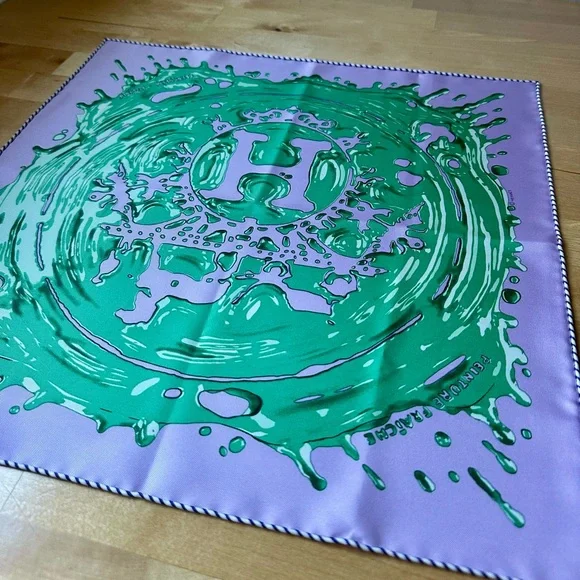 Hermès Gavroche 45 silk scarf - Picture 4 of 10